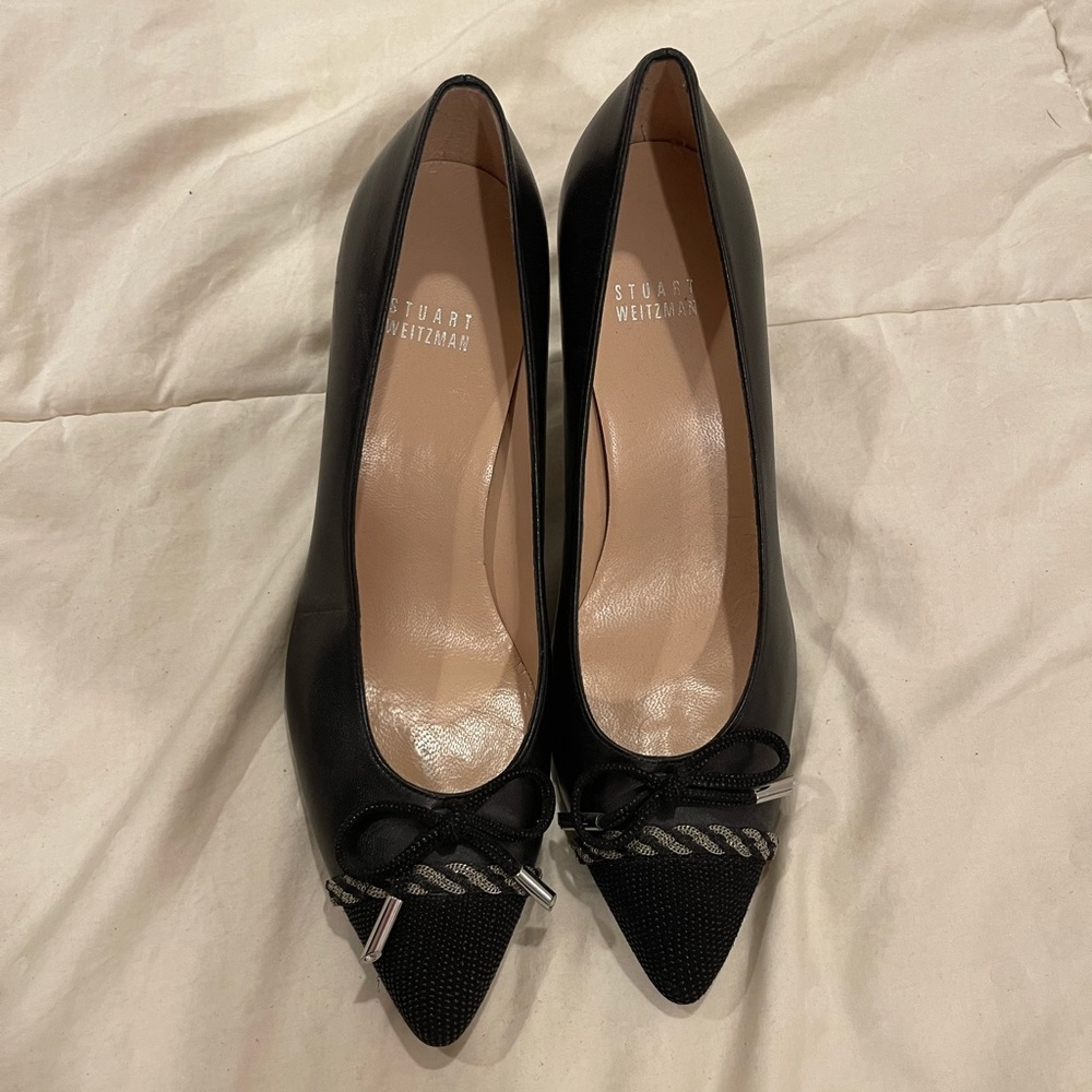 Staurt Weitzman black pumps never worn